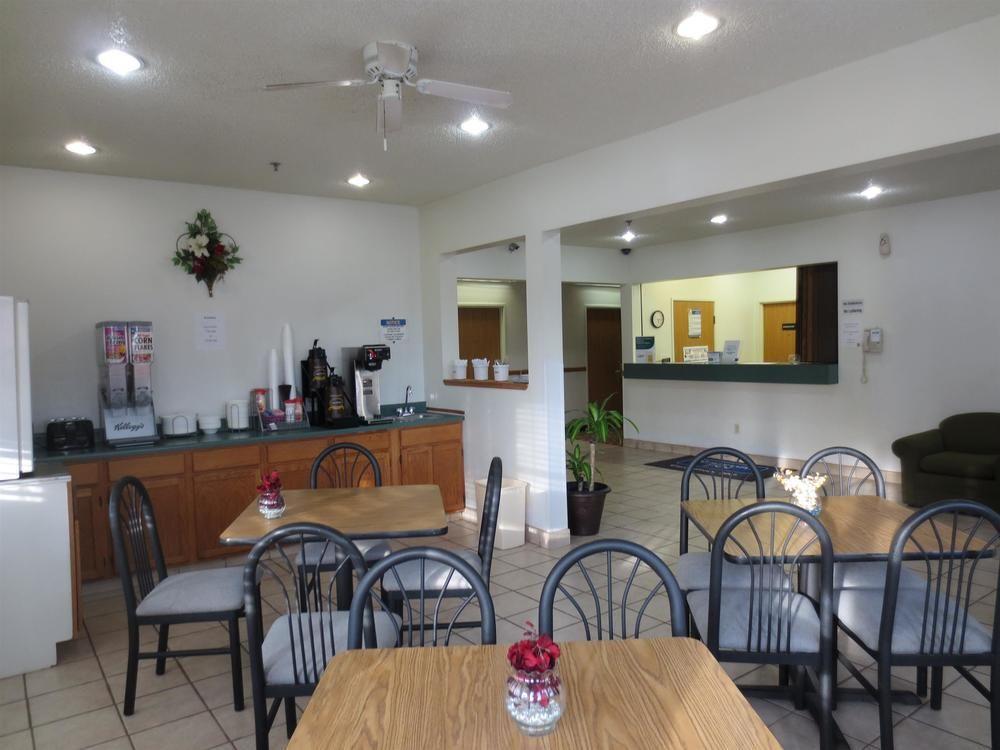 Westbridge Inn & Suites Carrollton Esterno foto