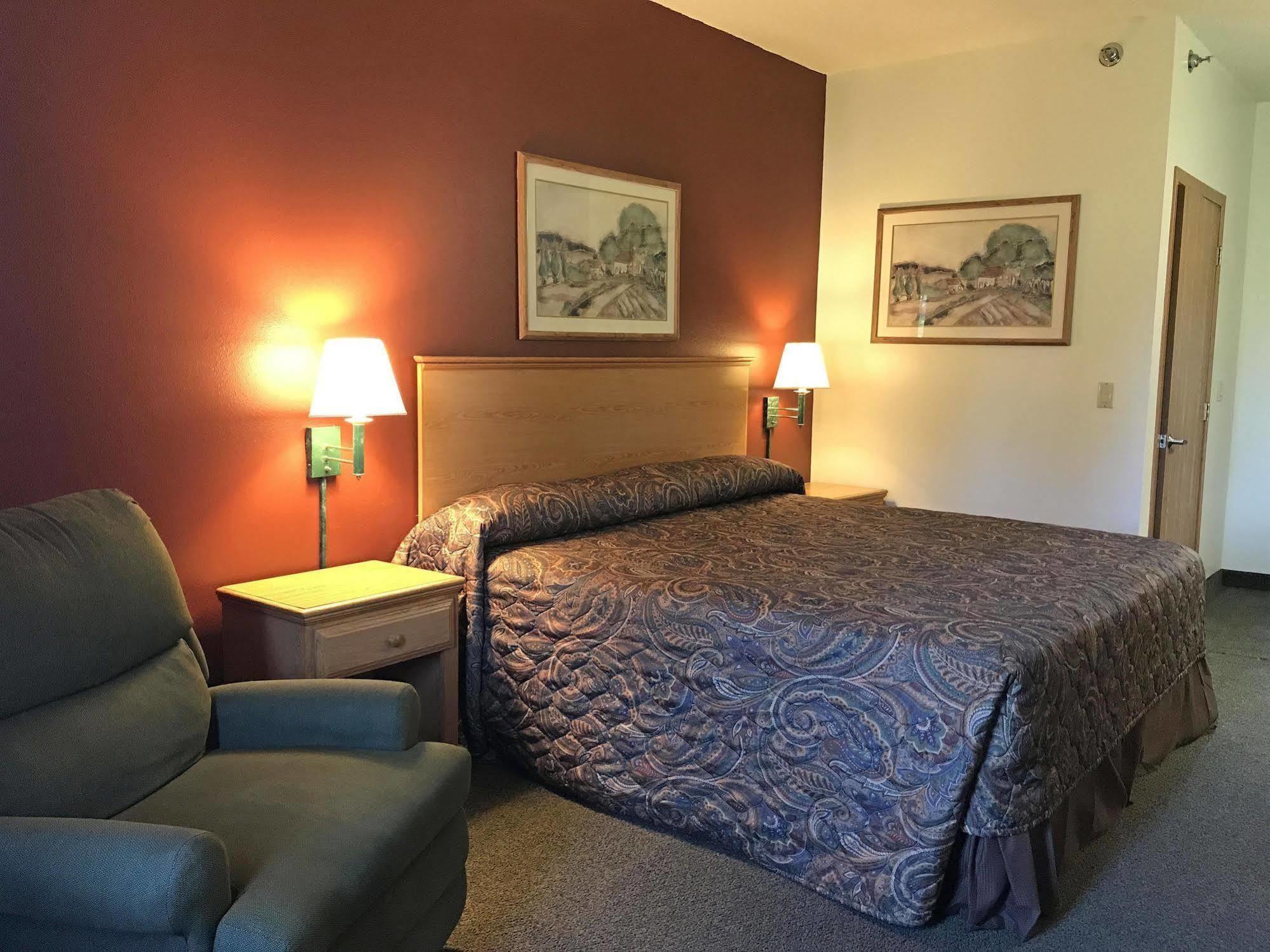 Westbridge Inn & Suites Carrollton Esterno foto